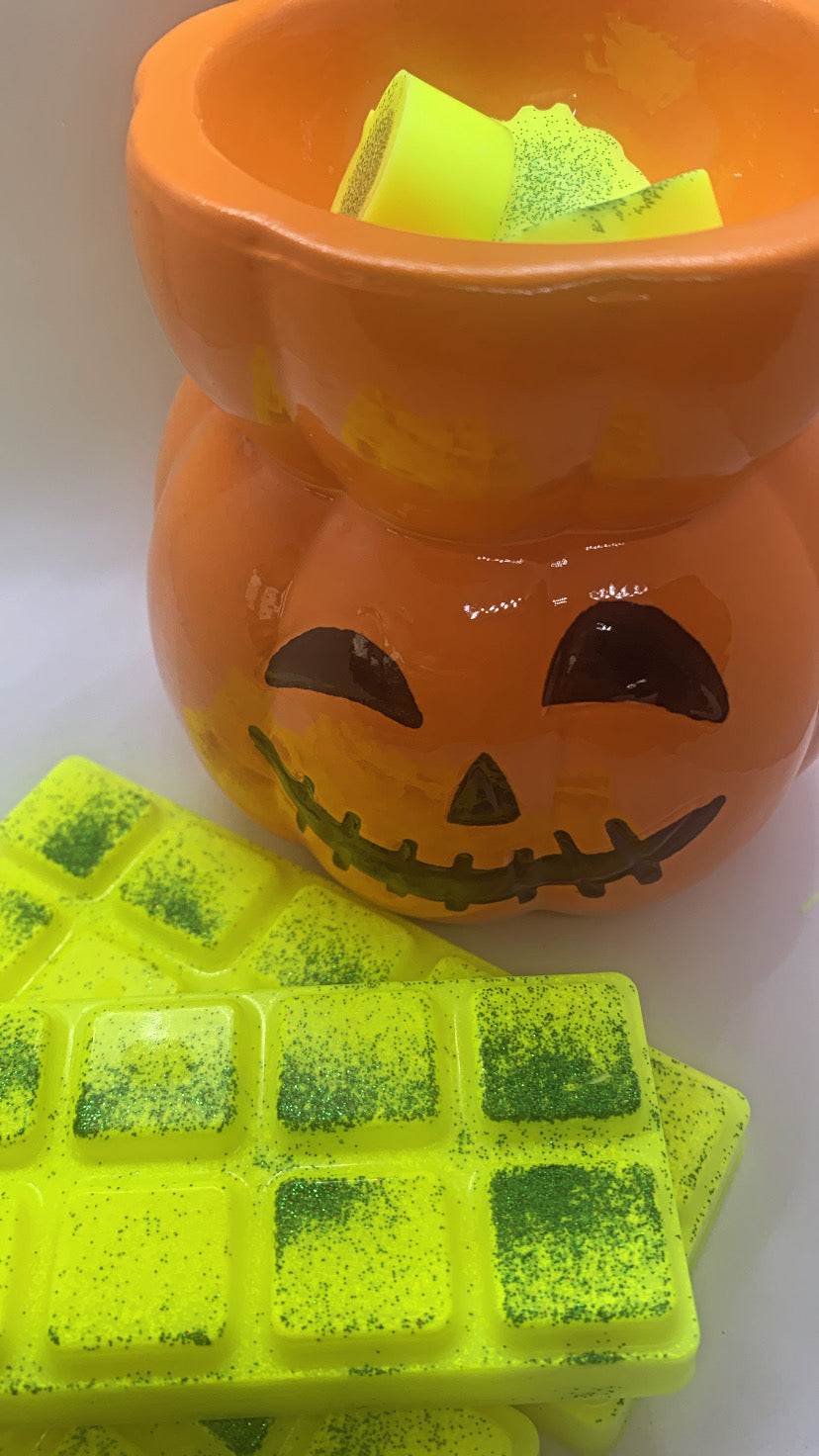 Trick or Treat Fragranced Wax Melt 50g Snapbar - Halloween